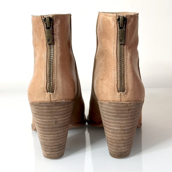 Lucky Brand Adalan Tan Leather Heeled Boots 9 Pointy Toe Zips - Picture 3 of 7